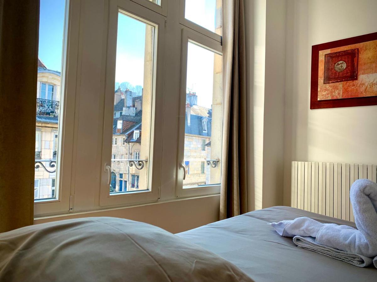 Les Fabuleux Appartements Du Coeur De Ville - Place Victor Hugo Besançon Zewnętrze zdjęcie
