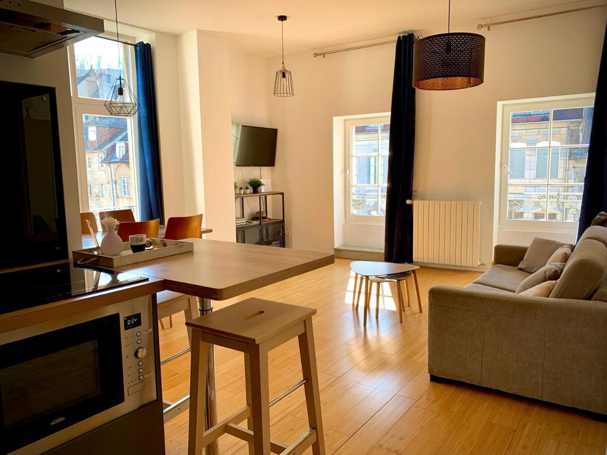 Les Fabuleux Appartements Du Coeur De Ville - Place Victor Hugo Besançon Zewnętrze zdjęcie