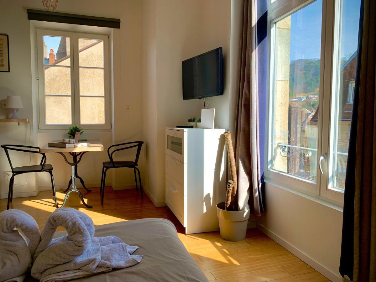 Les Fabuleux Appartements Du Coeur De Ville - Place Victor Hugo Besançon Zewnętrze zdjęcie