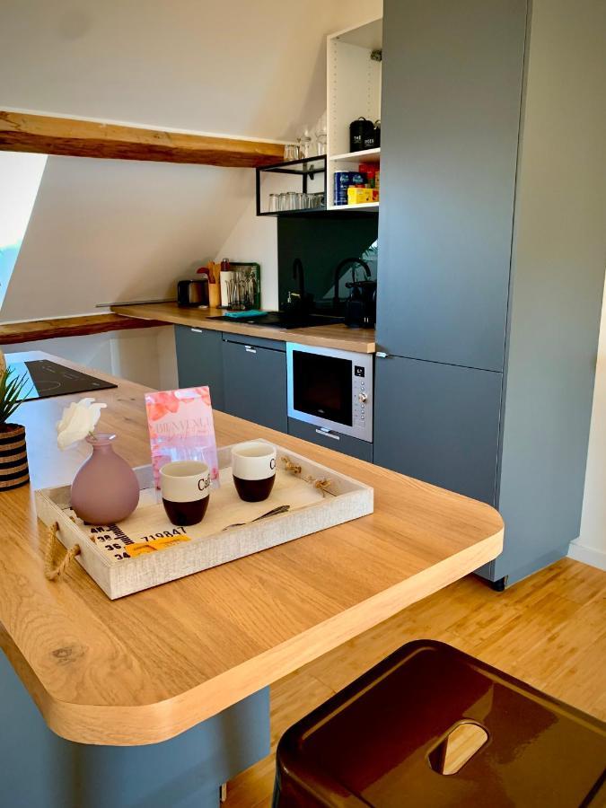 Les Fabuleux Appartements Du Coeur De Ville - Place Victor Hugo Besançon Zewnętrze zdjęcie
