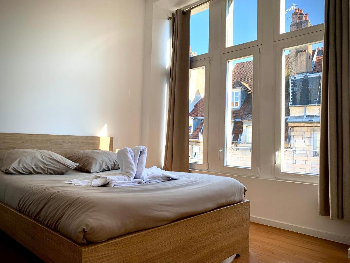 Les Fabuleux Appartements Du Coeur De Ville - Place Victor Hugo Besançon Zewnętrze zdjęcie