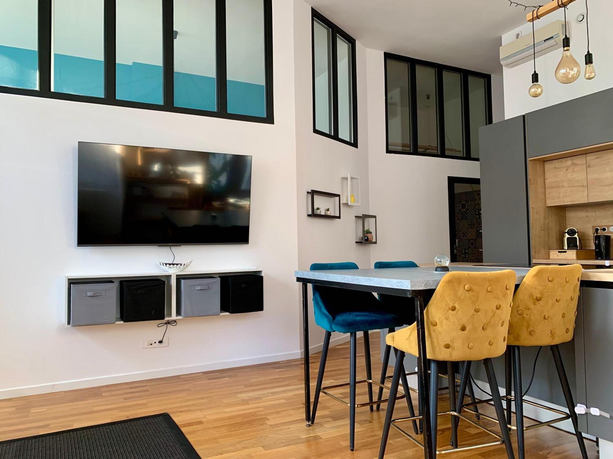 Les Fabuleux Appartements Du Coeur De Ville - Place Victor Hugo Besançon Zewnętrze zdjęcie